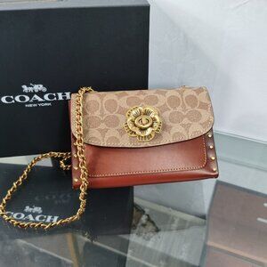 COACH Parker18 Rivet Camellia Chain Shoulder Bag